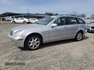 2002 Mercedes-Benz C 230/260/280/320 с VIN WDBRH64J12F203774, выставлен на аукционе Copart как лот 48751005 с пробегом 181 241 миль миль и Списание • Salvage title. История ставок и продаж доступна на DreamBid. Изображение 1.
