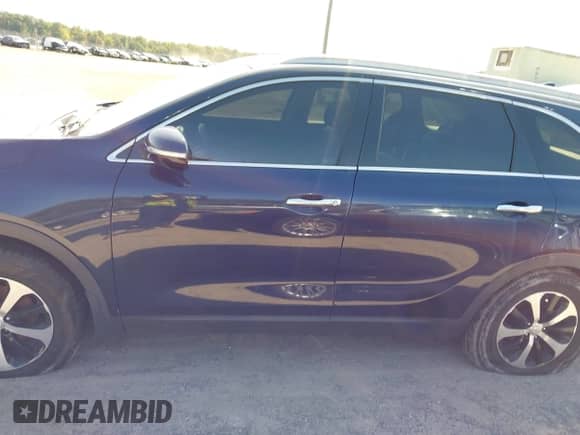 2016 Kia Sorento EX with VIN 5XYPH4A17GG029893, listed as a IAAI auction lot 43178157 with Not provided miles and . Bid and sale history available at DreamBid. Image 13.