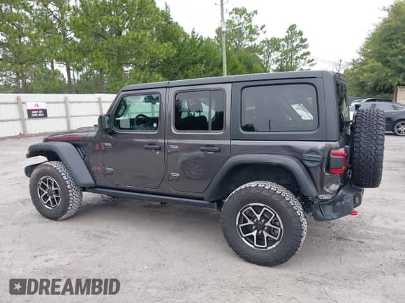 2025 Jeep Wrangler Rubicon with VIN 1C4PJXFN7SW521501, listed as a IAAI auction lot 42906778 with 7,819 mi miles and . Bid and sale history available at DreamBid. Image 14.