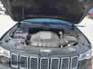 2017 Jeep Grand Cherokee Limited z VIN 1C4RJFBT3HC605266, wystawiony jako IAAI lot #42533207 z przebiegiem 147 674 mil mil oraz . Historia ofert i sprzedaży dostępna na DreamBid. Obrazek 10.