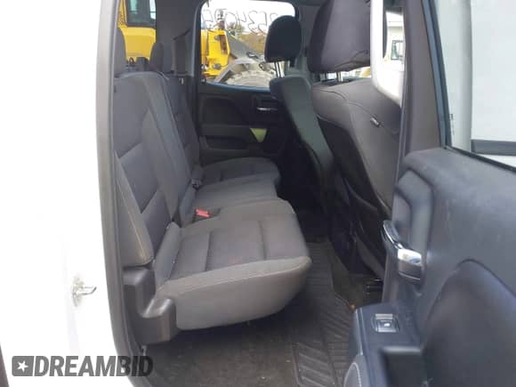 2015 Chevrolet Silverado 1500 LT with VIN 1GCVKREC9FZ326472, listed as a IAAI auction lot 43534025 with 288,869 mi miles and . Bid and sale history available at DreamBid. Image 8.