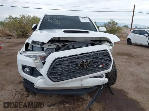 2021 Toyota Tacoma SR5 с VIN 5TFAZ5CN3MX115168, выставлен на аукционе IAAI как лот 43085128 с пробегом 58 720 миль миль и . История ставок и продаж доступна на DreamBid. Изображение 12.