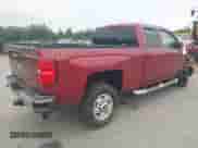 2018 Chevrolet Silverado 2500HD LT с VIN 1GC2KVEG8JZ235359, выставлен на аукционе IAAI как лот 40674239 с пробегом 106 060 миль миль и . История ставок и продаж доступна на DreamBid. Изображение 4.