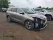 2019 Kia Sorento EX с VIN 5XYPHDA53KG531070, выставлен на аукционе Copart как лот 62687875 с пробегом 84 677 миль миль и На запчасти • Non repairable. История ставок и продаж доступна на DreamBid. Изображение 4.