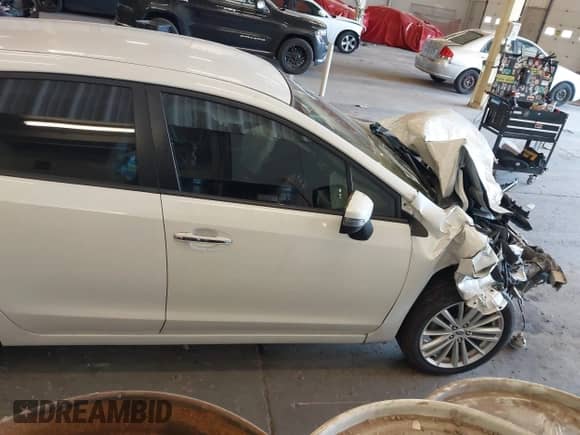 2015 Subaru Impreza Limited z VIN JF1GPAM61FH206829, wystawiony jako IAAI lot #42421735 z przebiegiem 86 703 mil mil oraz . Historia ofert i sprzedaży dostępna na DreamBid. Obrazek 14.