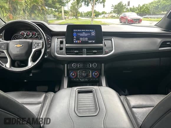 2022 Chevrolet Tahoe z VIN 1GBSCLED2NR313748, wystawiony jako Copart lot #70385675 z przebiegiem 52 886 mil mil oraz Czysty tytuł • Clean title. Historia ofert i sprzedaży dostępna na DreamBid. Obrazek 9.