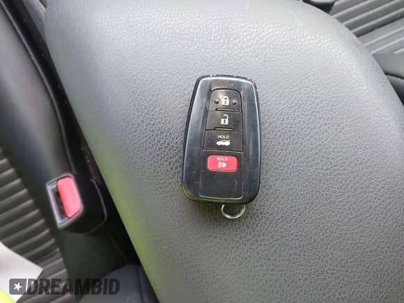 2019 Toyota Camry SE z VIN 4T1B11HK3KU686768, wystawiony jako IAAI lot #43409700 z przebiegiem 150 511 mil mil oraz . Historia ofert i sprzedaży dostępna na DreamBid. Obrazek 11.