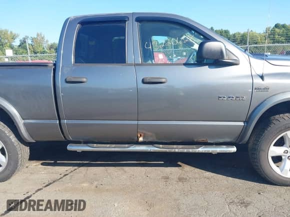 2008 Dodge 1500 SLT с VIN 1D7HU182X8S503415, выставлен на аукционе IAAI как лот 43220628 с пробегом 134 805 миль миль и . История ставок и продаж доступна на DreamBid. Изображение 13.