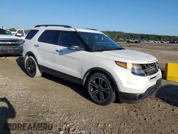 2013 Ford Explorer Sport z VIN 1FM5K8GT9DGB98665, wystawiony jako Copart lot #83767315 z przebiegiem 178 525 mil mil oraz Szkoda całkowita • Salvage title. Historia ofert i sprzedaży dostępna na DreamBid. Obrazek 4.