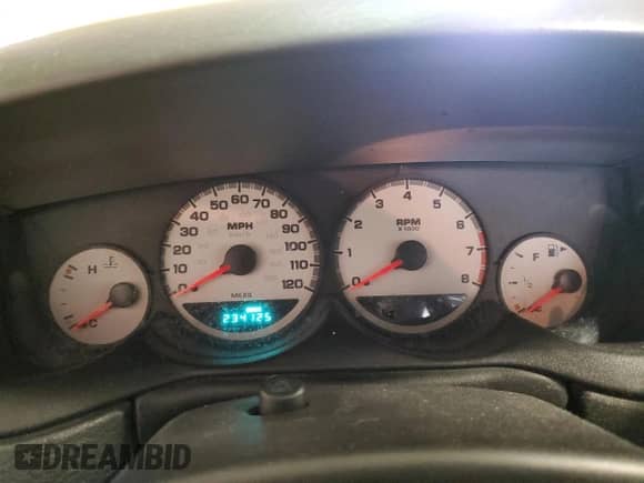 2004 Dodge Neon SXT z VIN 1B3ES56C44D501813, wystawiony jako Copart lot #44321985 z przebiegiem 234 125 mil mil oraz Szkoda całkowita • Salvage title. Historia ofert i sprzedaży dostępna na DreamBid. Obrazek 9.