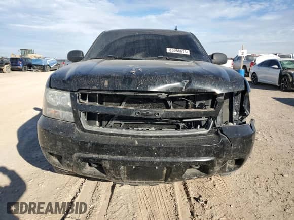 2011 Chevrolet Tahoe LS с VIN 1GNSKAE00BR295771, выставлен на аукционе Copart как лот 85968614 с пробегом 142 535 миль миль и Списание • Salvage title. История ставок и продаж доступна на DreamBid. Изображение 5.