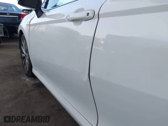 2019 Toyota Camry LE с VIN 4T1B11HKXKU681471, выставлен на аукционе IAAI как лот 42671547 с пробегом 27 811 миль миль и . История ставок и продаж доступна на DreamBid. Изображение 18.