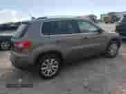 2009 Volkswagen Tiguan S with VIN WVGAV75N39W003838, listed as a Copart auction lot 66858015 with 100,948 mi miles and Clean title. Bid and sale history available at DreamBid. Image 3.