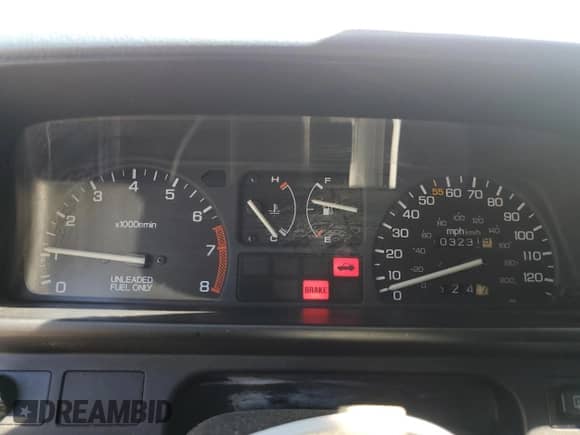 1989 Honda Civic с VIN JHMEE2756KS000806, выставлен на аукционе Copart как лот 66640005 с пробегом 103 231 миль миль и Списание • Salvage title. История ставок и продаж доступна на DreamBid. Изображение 9.