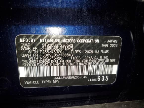 2024 Mitsubishi Outlander SE z VIN JA4J3VA85RZ059349, wystawiony jako Copart lot #89540555 z przebiegiem 32 069 mil mil oraz Czysty tytuł • Clean title. Historia ofert i sprzedaży dostępna na DreamBid. Obrazek 14.