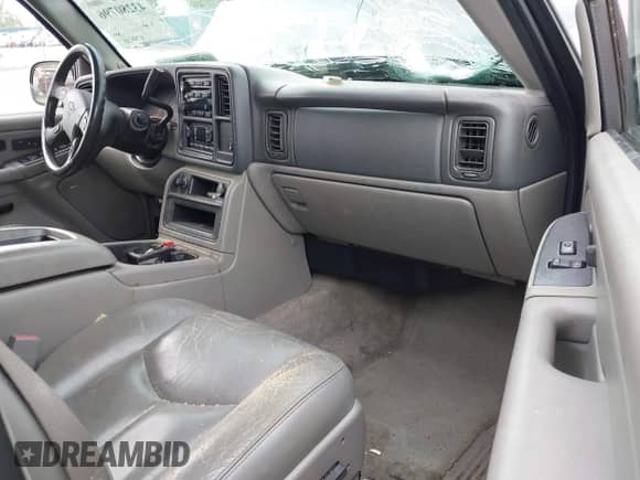 2006 Chevrolet Tahoe LS with VIN 1GNEK13T26J162976, listed as a IAAI auction lot 43280796 with 194,488 mi miles and . Bid and sale history available at DreamBid. Image 5.