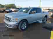 2017 Ram 1500 Big Horn z VIN 3C6RR6LT1HG640531, wystawiony jako IAAI lot #42411444 z przebiegiem 161 301 mil mil oraz . Historia ofert i sprzedaży dostępna na DreamBid. Obrazek 18.