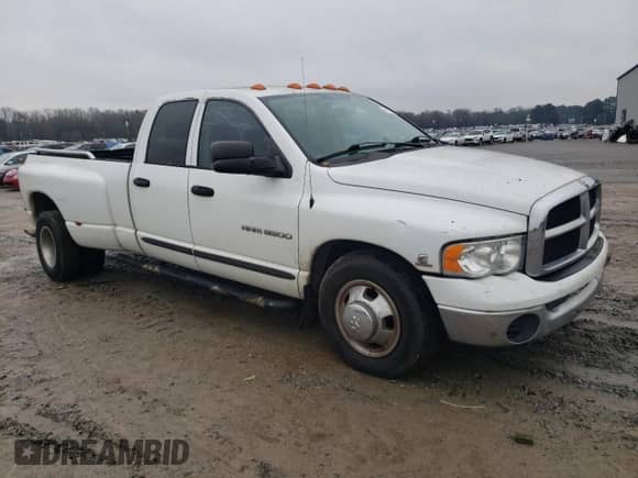 2005 Dodge 3500 SLT with VIN 3D7MR48C35G708250, listed as a Copart auction lot 86109734 with 348,069 mi miles and Salvage title. Bid and sale history available at DreamBid. Image 4.