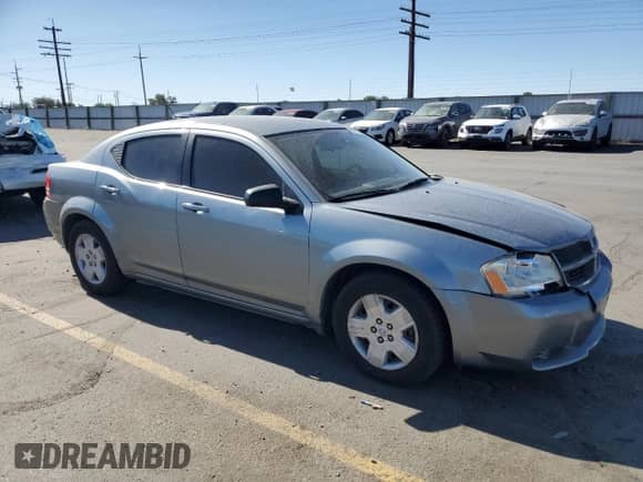 2008 Dodge Avenger SE z VIN 1B3LC46KX8N684222, wystawiony jako Copart lot #80759525 z przebiegiem 178 691 mil mil oraz Szkoda całkowita • Salvage title. Historia ofert i sprzedaży dostępna na DreamBid. Obrazek 4.