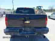 2007 Chevrolet Silverado 2500HD 1LT with VIN 1GCHK23607F538603, listed as a IAAI auction lot 41788608 with 421,491 mi miles and . Bid and sale history available at DreamBid. Image 20.