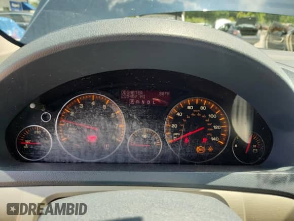 2007 Saturn Outlook XE with VIN 5GZER13707J103190, listed as a Copart auction lot 61369025 with 235,457 mi miles and Non repairable. Bid and sale history available at DreamBid. Image 9.