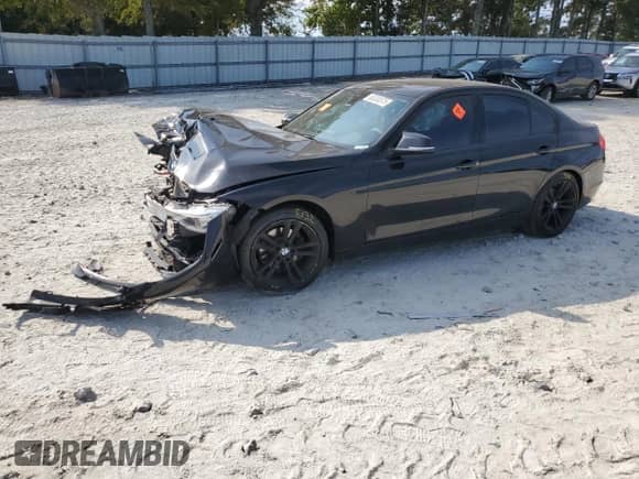 2015 BMW 3 Series 328i с VIN WBA3A5G57FNS89430, выставлен на аукционе Copart как лот 80330575 с пробегом Не указан миль и Списание • Salvage title. История ставок и продаж доступна на DreamBid. Изображение 1.