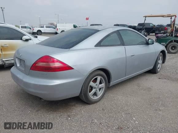 2004 Honda Accord EX z VIN 1HGCM72594A003306, wystawiony jako IAAI lot #41405663 z przebiegiem 158 423 mil mil oraz . Historia ofert i sprzedaży dostępna na DreamBid. Obrazek 4.