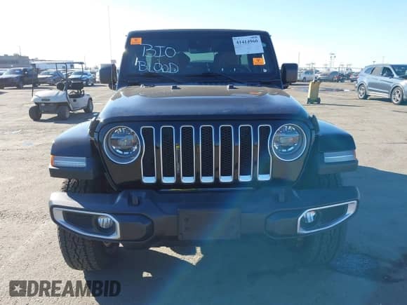 2021 Jeep Wrangler Unlimited Sahara Altitude z VIN 1C4HJXEN5MW659188, wystawiony jako IAAI lot #41414960 z przebiegiem 72 698 mil mil oraz . Historia ofert i sprzedaży dostępna na DreamBid. Obrazek 6.