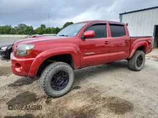 2010 Toyota Tacoma with VIN 3TMLU4EN4AM038438, listed as a Copart auction lot 82049795 with 191,310 mi miles and Salvage title. Bid and sale history available at DreamBid. Image 1.