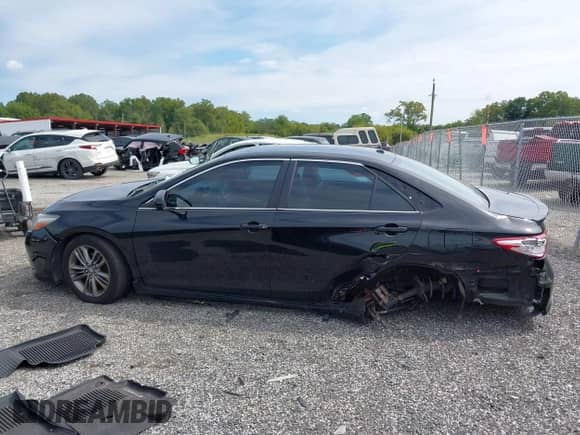 2017 Toyota Camry XLE с VIN 4T1BF1FK3HU406800, выставлен на аукционе IAAI как лот 43185439 с пробегом 98 629 миль миль и . История ставок и продаж доступна на DreamBid. Изображение 13.