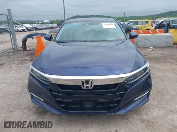 2020 Honda Accord Touring with VIN 1HGCV3F92LA008753, listed as a IAAI auction lot 42420044 with 62,520 mi miles and . Bid and sale history available at DreamBid. Image 13.