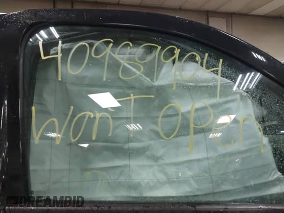 2018 Chevrolet Silverado 1500 Work Truck с VIN 1GCNKNEH5JZ337529, выставлен на аукционе IAAI как лот 40989904 с пробегом Не указан миль и . История ставок и продаж доступна на DreamBid. Изображение 5.