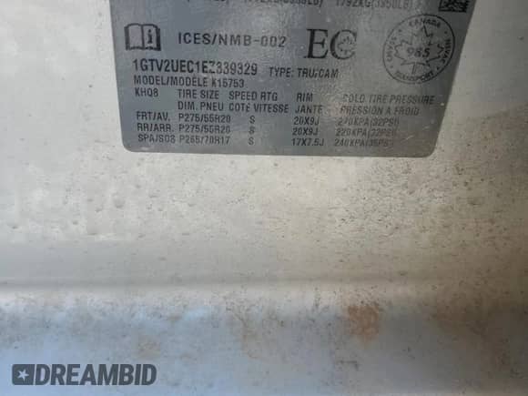 2014 GMC Sierra 1500 SLE z VIN 1GTV2UEC1EZ339329, wystawiony jako Copart lot #81817315 z przebiegiem 169 753 mil mil oraz Szkoda całkowita • Salvage title. Historia ofert i sprzedaży dostępna na DreamBid. Obrazek 12.