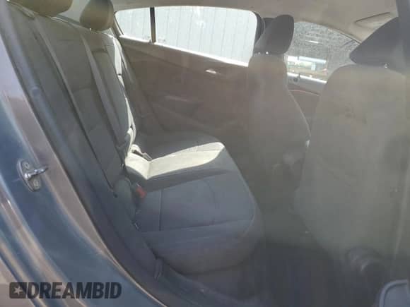 2017 Chevrolet Cruze LT with VIN 1G1BE5SM0H7178266, listed as a Copart auction lot 80570875 with 136,891 mi miles and Clean title. Bid and sale history available at DreamBid. Image 10.