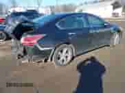 2015 Nissan Altima S z VIN 1N4AL3AP1FC194964, wystawiony jako IAAI lot #41362208 z przebiegiem 122 882 mil mil oraz . Historia ofert i sprzedaży dostępna na DreamBid. Obrazek 4.