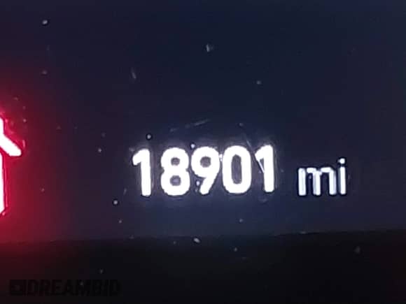 2023 Ram ProMaster Cargo с VIN 3C6MRVJG6PE510099, выставлен на аукционе IAAI как лот 40689848 с пробегом 18 901 миль миль и . История ставок и продаж доступна на DreamBid. Изображение 7.