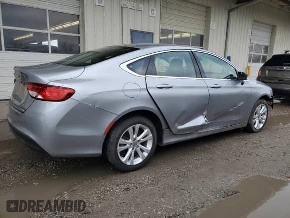 2016 Chrysler 200 LX with VIN 1C3CCCFBXGN189711, listed as a Copart auction lot 81955704 with 27,484 mi miles and Clean title. Bid and sale history available at DreamBid. Image 3.