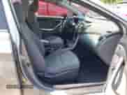 2015 Hyundai Elantra SE z VIN KMHDH4AE2FU223357, wystawiony jako IAAI lot #42376887 z przebiegiem 87 000 mil mil oraz . Historia ofert i sprzedaży dostępna na DreamBid. Obrazek 5.