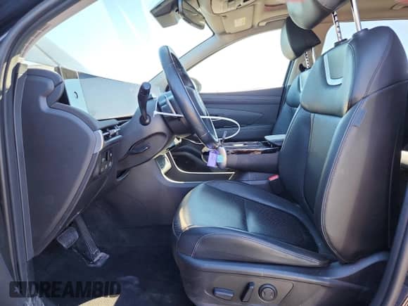 2025 Hyundai Tucson Limited with VIN KM8JEDD1XSU261174, listed as a Copart auction lot 90303745 with 19,622 mi miles and Salvage title. Bid and sale history available at DreamBid. Image 7.