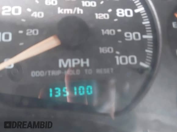 2004 Chevrolet Blazer LS z VIN 1GNDT13X44K124975, wystawiony jako IAAI lot #42881375 z przebiegiem 135 100 mil mil oraz . Historia ofert i sprzedaży dostępna na DreamBid. Obrazek 7.