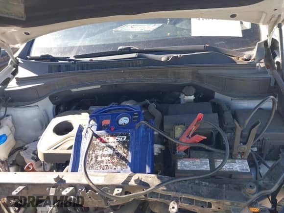 2018 Hyundai Santa Fe 2.0T с VIN 5XYZU4LAXJG513565, выставлен на аукционе IAAI как лот 41811038 с пробегом 81 106 миль миль и . История ставок и продаж доступна на DreamBid. Изображение 10.