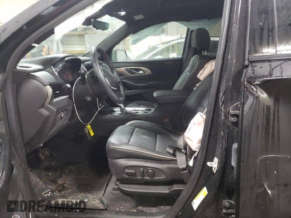 2022 Chevrolet Traverse Premier with VIN 1GNEVKKW1NJ130723, listed as a Copart auction lot 45307185 with 17,765 mi miles and Salvage title. Bid and sale history available at DreamBid. Image 7.