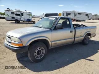 1999 Chevrolet S-10 с VIN 1GCCS14X2X8173521, выставлен на аукционе Copart как лот 68181484 с пробегом 100 104 миль миль и Списание • Salvage title. История ставок и продаж доступна на DreamBid. Изображение 1.
