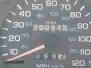 1994 Dodge 1500 z VIN 1B7HC16Y2RS532140, wystawiony jako IAAI lot #42542432 z przebiegiem 203 948 mil mil oraz . Historia ofert i sprzedaży dostępna na DreamBid. Obrazek 15.