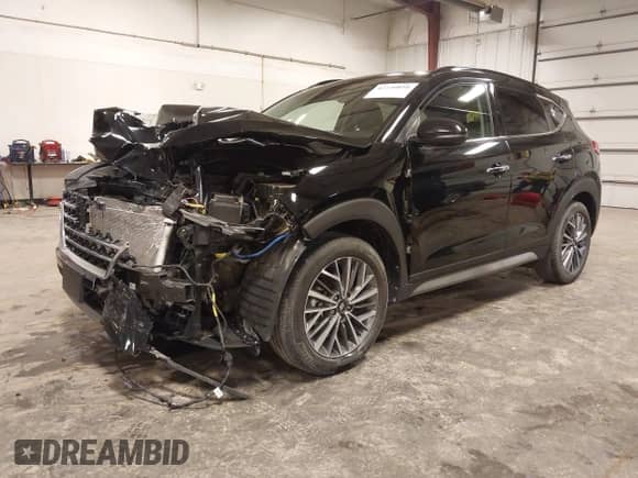 2021 Hyundai Tucson Limited with VIN KM8J3CAL6MU385001, listed as a IAAI auction lot 42230850 with 30,439 mi miles and . Bid and sale history available at DreamBid. Image 2.