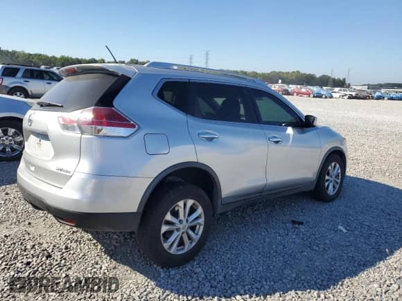 2015 Nissan Rogue SV with VIN KNMAT2MV8FP569451, listed as a Copart auction lot 84930405 with 88,666 mi miles and Salvage title. Bid and sale history available at DreamBid. Image 3.