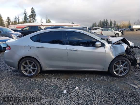 2013 Dodge Dart Rallye с VIN 1C3CDFBH4DD214077, выставлен на аукционе IAAI как лот 41288200 с пробегом 90 105 миль миль и . История ставок и продаж доступна на DreamBid. Изображение 13.