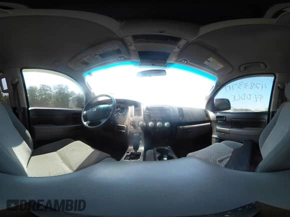 2010 Toyota Tundra с VIN 5TFUY5F17AX110382, выставлен на аукционе IAAI как лот 42833717 с пробегом 188 914 миль миль и . История ставок и продаж доступна на DreamBid. Изображение 18.