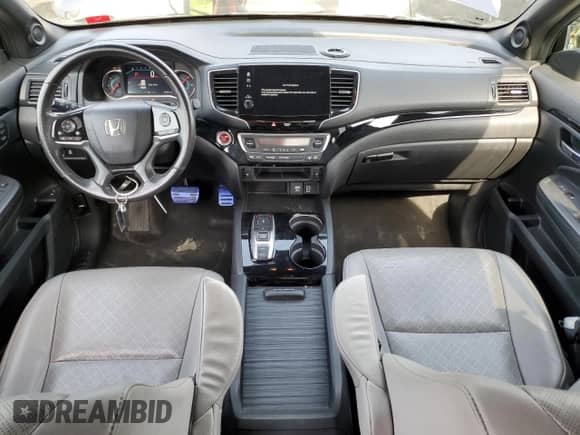 2019 Honda Passport Touring with VIN 5FNYF7H96KB000506, listed as a Copart auction lot 66634035 with 108,300 mi miles and Salvage title. Bid and sale history available at DreamBid. Image 8.