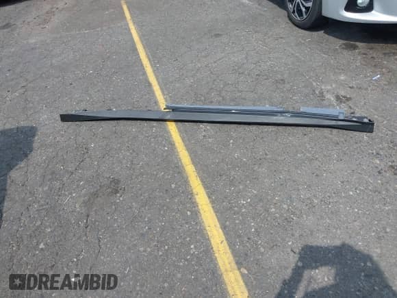 2025 Hyundai Sonata SE z VIN KMHL24JA4SA439734, wystawiony jako IAAI lot #42884390 z przebiegiem 3 832 mil mil oraz . Historia ofert i sprzedaży dostępna na DreamBid. Obrazek 12.